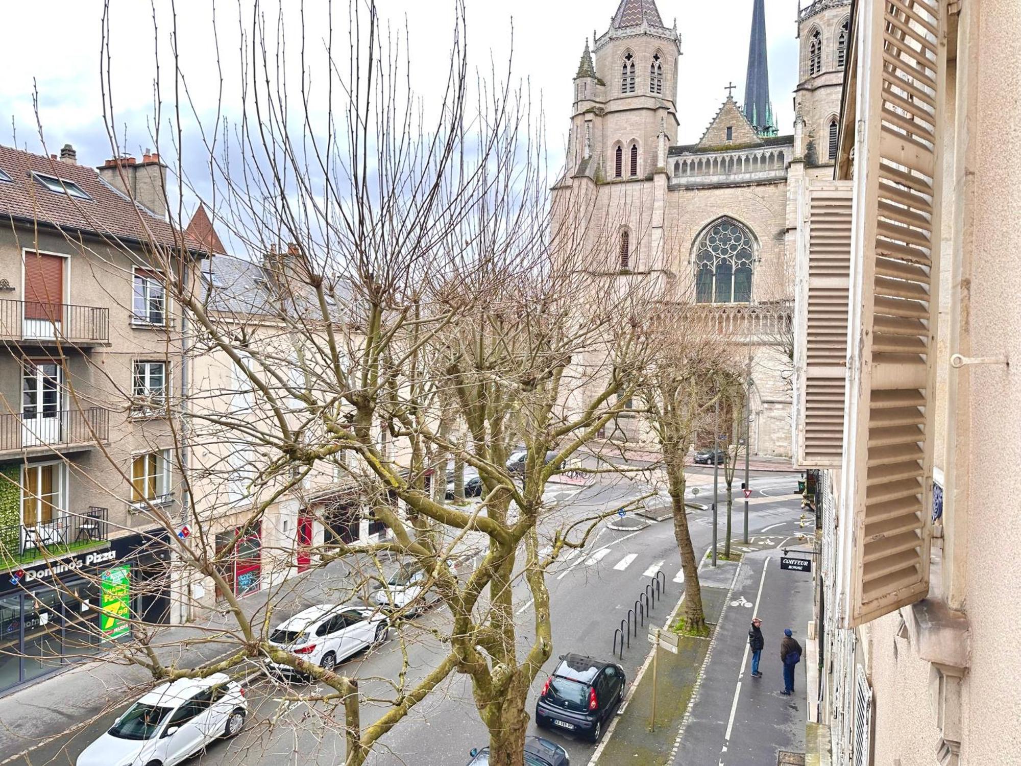 La Chouette De Dijon Apartment Bagian luar foto